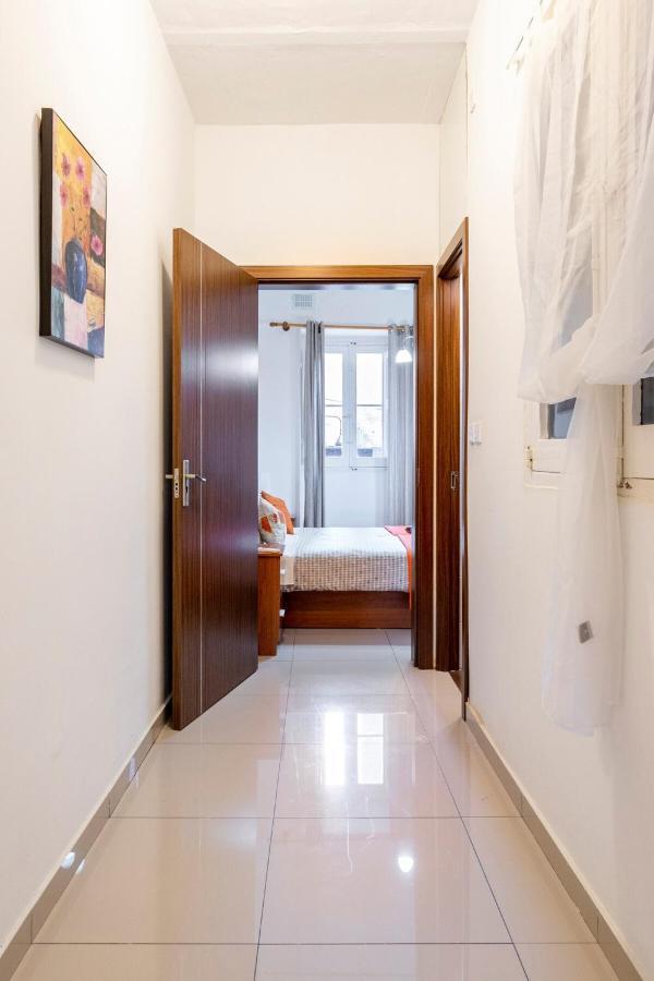 Superbly Located Cosy 2-Bedroom Apartment Valletta Buitenkant foto